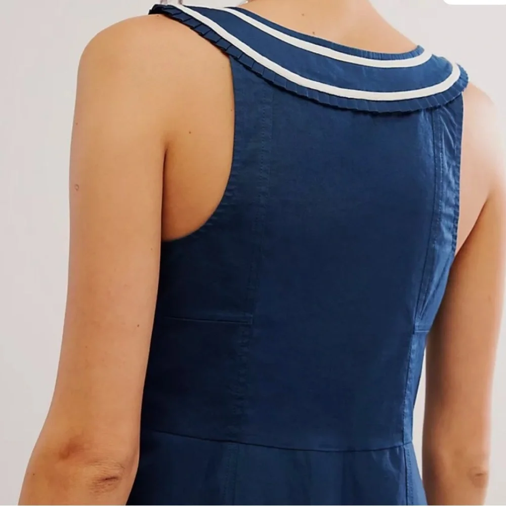 Free People Sail Away With Me Navy Sleeveless Top - Picture 2 of 11